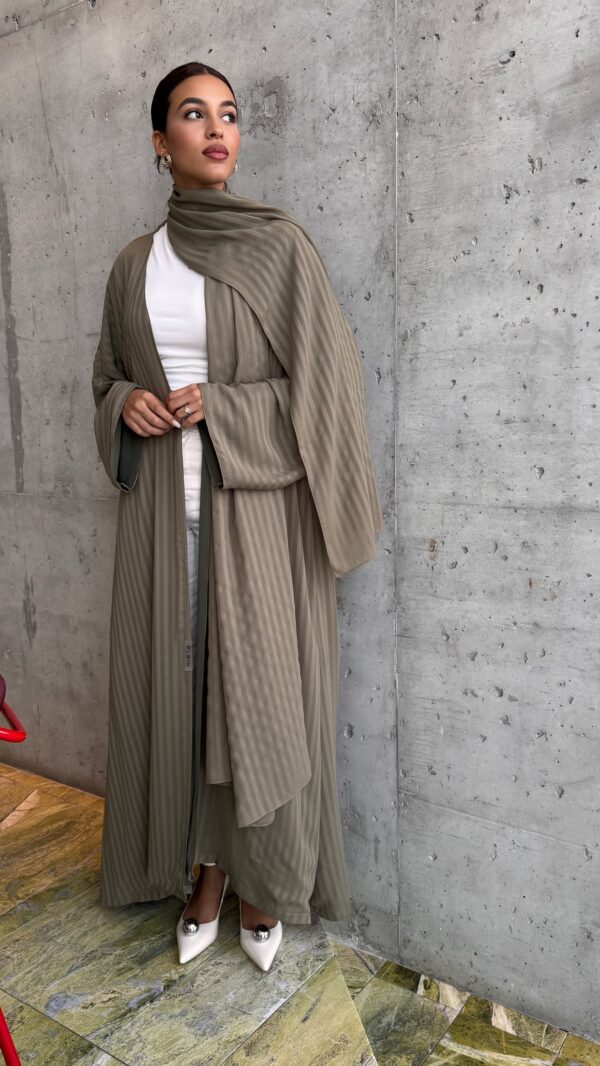 Striped /1/Olive Taupe